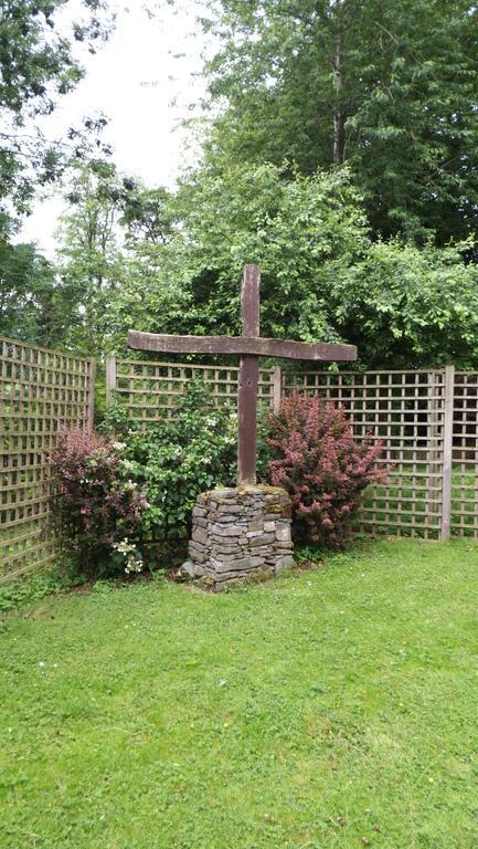 Whitchester Christian Centre Хоик Номер фото
